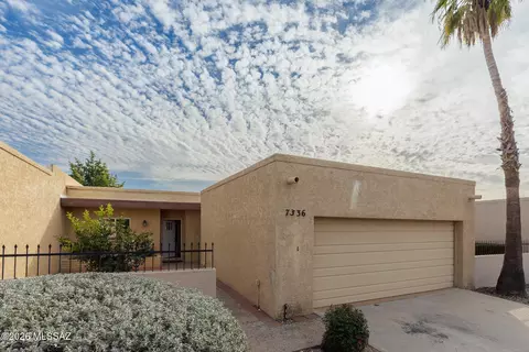 7336 N Las Quintas Dr, Tucson, AZ 85704