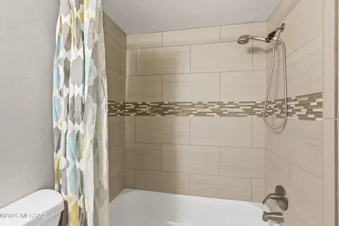 Bath - 4865 E 23rd St, Tucson, AZ 85711 photo 5 of 5