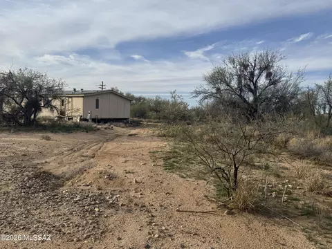605 E Glenhurst, Tucson, AZ 85735 photo 3