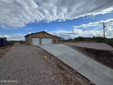 733 Calle Lukas, Rio Rico, AZ 85648