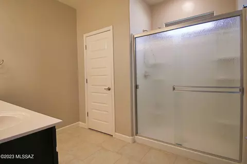 Bath - 254 W Sg Posey St, Vail, AZ 85641 photo 4 of 4