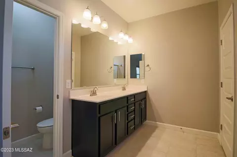 Bath - 254 W Sg Posey St, Vail, AZ 85641 photo 2 of 4