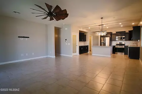 Living - 254 W Sg Posey St, Vail, AZ 85641 photo 2 of 2