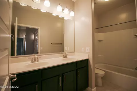 Bath - 254 W Sg Posey St, Vail, AZ 85641 photo 1 of 4