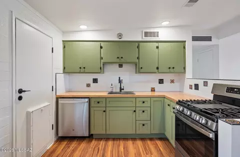 4541 E 31st St, Tucson, AZ 85711
