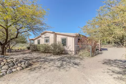 4575 E Wilds Rd, Tucson, AZ 85739