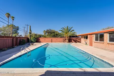 Exterior - 6142 E 20th St, Tucson, AZ 85711 photo 2 of 11