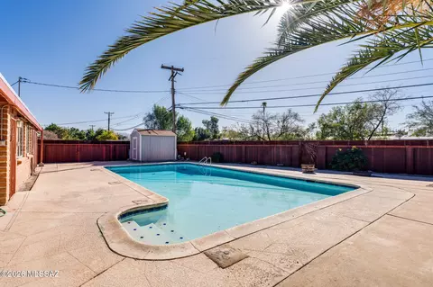 Exterior - 6142 E 20th St, Tucson, AZ 85711 photo 7 of 11