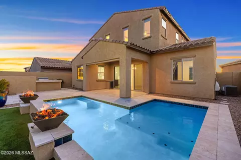 1005 W Lark Bunting Ln, Oro Valley, AZ 85755