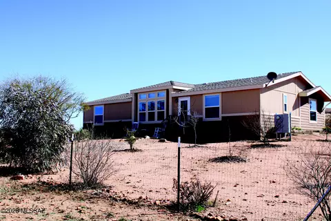 825 N Diana Dr #5, Benson, AZ 85602