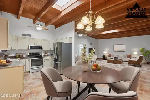 200 W Greer Ln, Tucson, AZ 85704