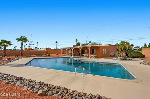200 W Greer Ln, Tucson, AZ 85704