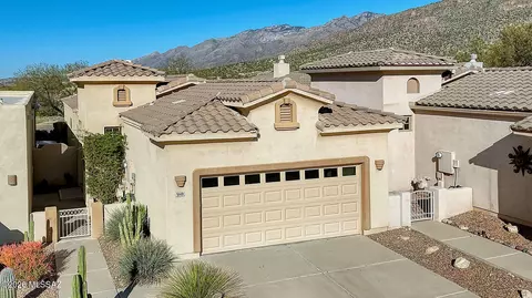5149 N Pinnacle Point Dr, Tucson, AZ 85749