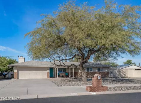 6404 E Calle Mercurio, Tucson, AZ 85710