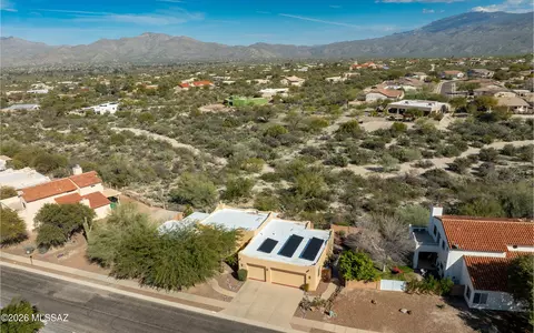 View/Area - 250 N Eastern Slope Loop, Tucson, AZ 85748 photo 7 of 7