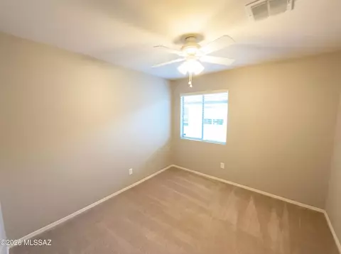 Bedroom - 9986 E Apache Rain Dr, Tucson, AZ 85748 photo 2 of 3