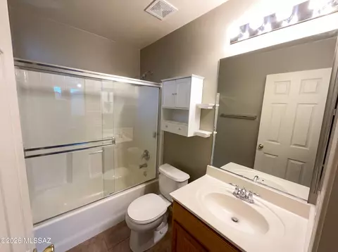 Bath - 9986 E Apache Rain Dr, Tucson, AZ 85748 photo 1 of 2