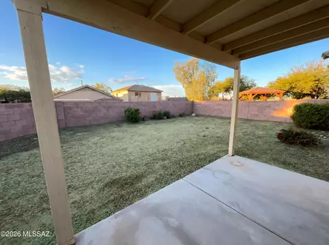 Exterior - 9986 E Apache Rain Dr, Tucson, AZ 85748 photo 2 of 3