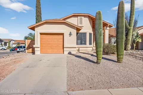 9931 E Banister Dr, Tucson, AZ 85730