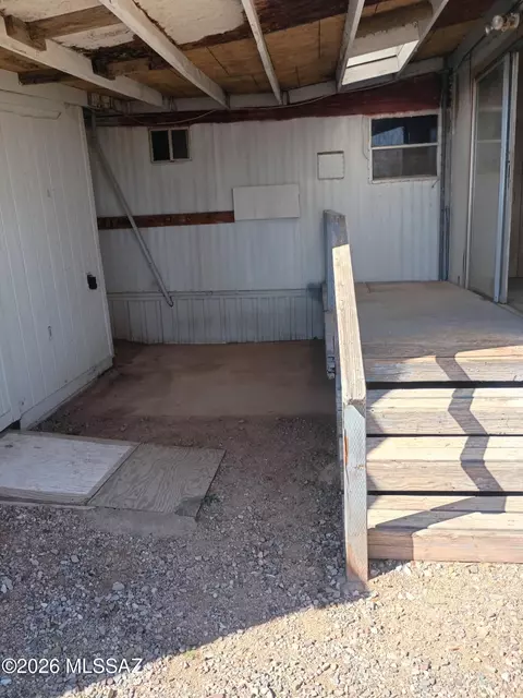 646 E Tawni Dr, Benson, AZ 85602 photo 8