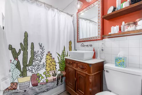 Bath - 2532 E Silver St, Tucson, AZ 85716 photo 2 of 3