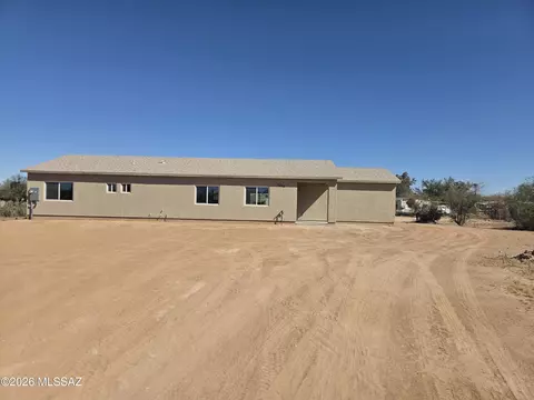 5892 N Chaparral Rd, Tucson, AZ 85743