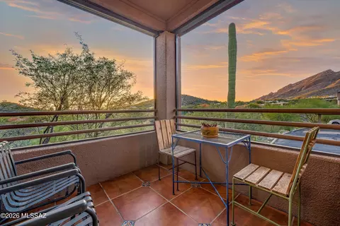 6655 N Canyon Crest Dr #4222, Tucson, AZ 85750