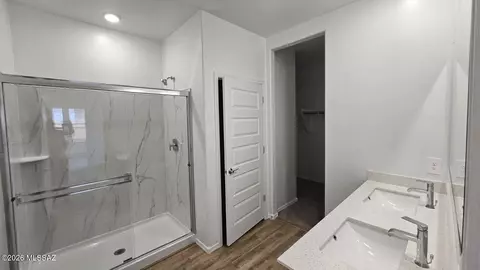 Bath - 1113 S Chatfield Ave, Vail, AZ 85641 photo 1 of 1