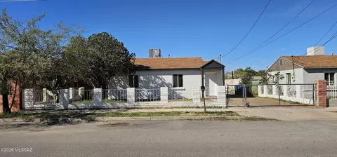 3520 S Lundy Ave, Tucson, AZ 85713