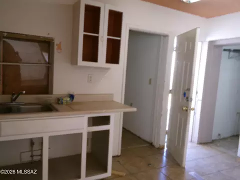 Entry Way - 248 N Haskell Ave, Willcox, AZ 85643 photo 1 of 1