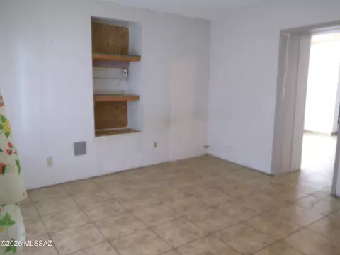 Living - 248 N Haskell Ave, Willcox, AZ 85643 photo 1 of 5