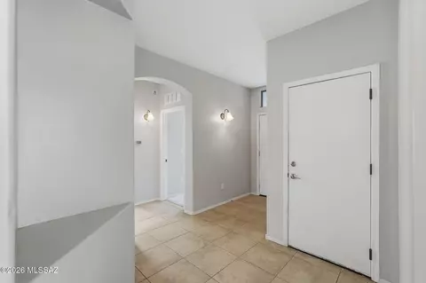 Entry Way - 12902 E Red Iron Trl, Vail, AZ 85641 photo 2 of 2