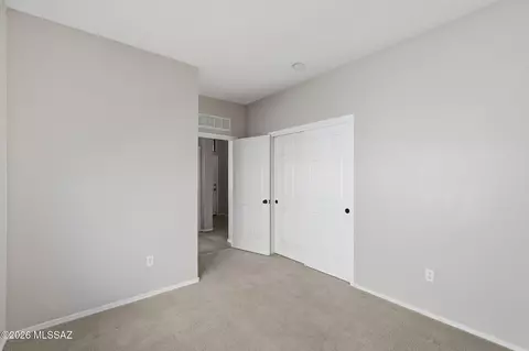 Bedroom - 12902 E Red Iron Trl, Vail, AZ 85641 photo 5 of 6