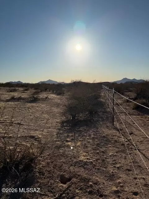 18000 W Husker Ln, Marana, AZ 85653
