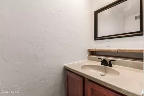 Bath - 4210 E Canada Stra, Tucson, AZ 85706 photo 1 of 4