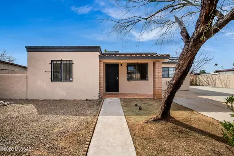 Exterior - 4210 E Canada Stra, Tucson, AZ 85706 photo 2 of 10