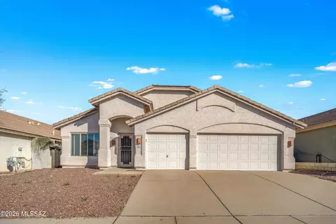 10215 E Mary Dr, Tucson, AZ 85730
