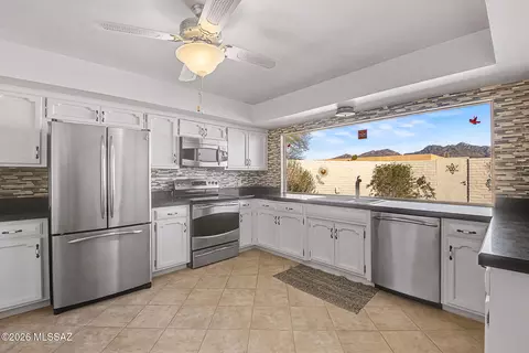 2184 N Calle De Vida, Tucson, AZ 85715