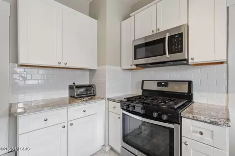 Kitchen - 1935 E 4th St, Tucson, AZ 85719 photo 4 of 5