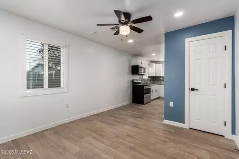 Living - 1132 E 27th St, Tucson, AZ 85713 photo 1 of 1