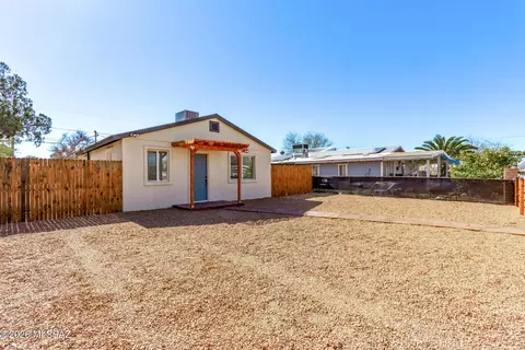 Exterior - 1132 E 27th St, Tucson, AZ 85713 photo 2 of 8