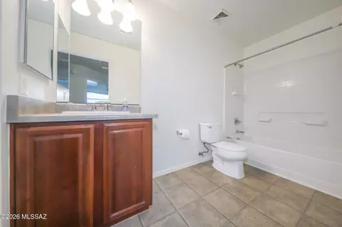 Bath - 6245 E Stonechat Dr, Tucson, AZ 85756 photo 2 of 3