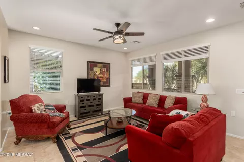 Living - 13985 E Cheavront Loop, Vail, AZ 85641 photo 1 of 2