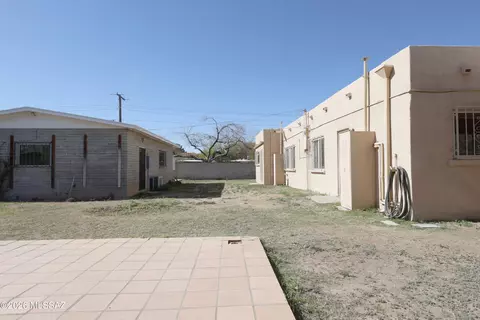 Exterior - 508 E Joan St, Tucson, AZ 85705 photo 5 of 5