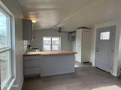 280 E Flint St, Benson, AZ 85602 photo 3