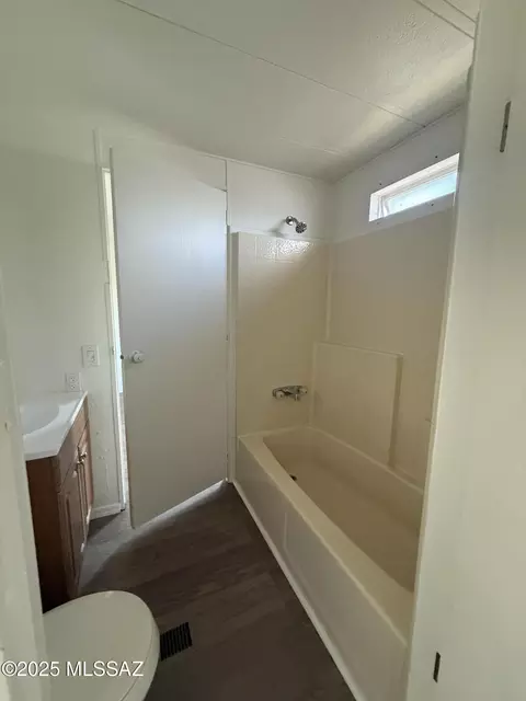 280 E Flint St, Benson, AZ 85602 photo 5