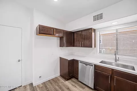 Kitchen - 1159 E 35th St, Tucson, AZ 85713 photo 4 of 4