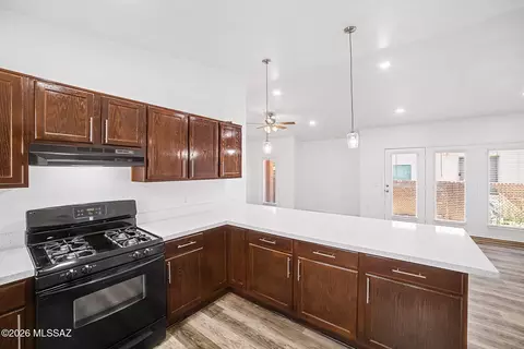 Kitchen - 1159 E 35th St, Tucson, AZ 85713 photo 3 of 4