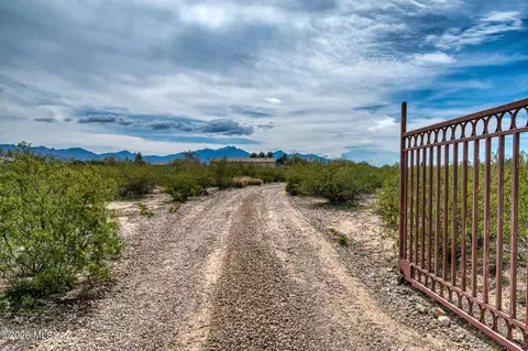 6690 E Sahuarita Rd, Sahuarita, AZ 85629