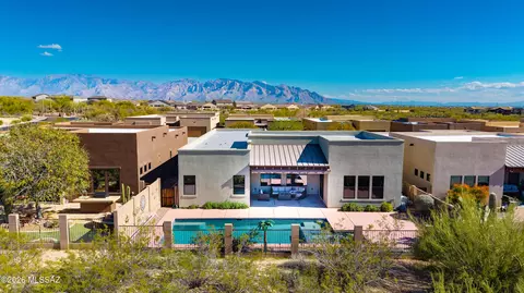 12301 N Meditation Dr, Marana, AZ 85658